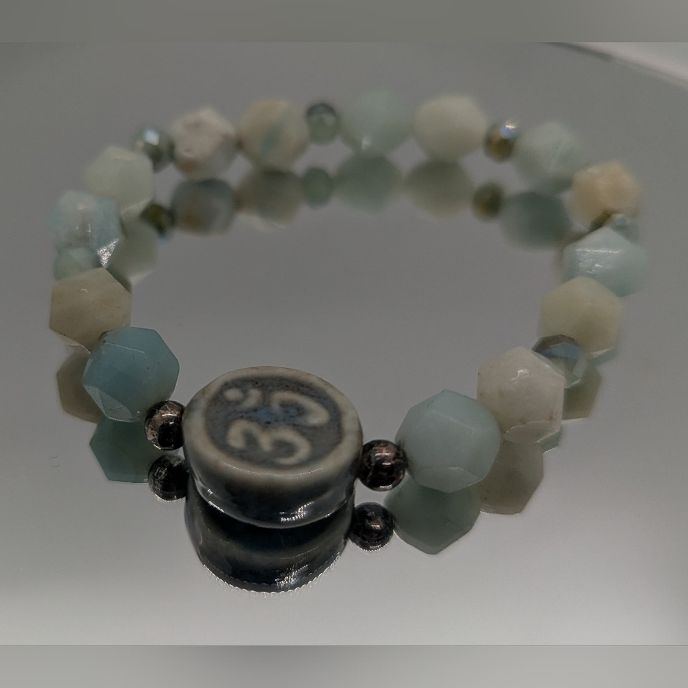 NWT Vintage Rose Bracelet